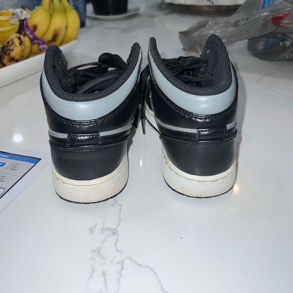 Air Jordan 1 mid GS shadow - Picture 2 of 8